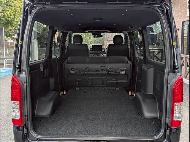 HIACE van 2WD
