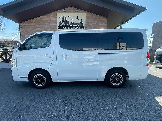 CARAVAN van 2WD