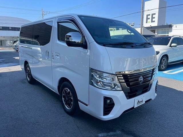 CARAVAN van 2WD