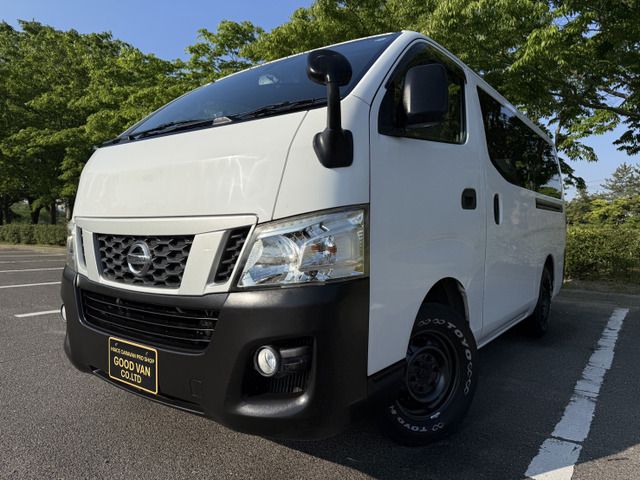 NV350 CARAVAN 4WD