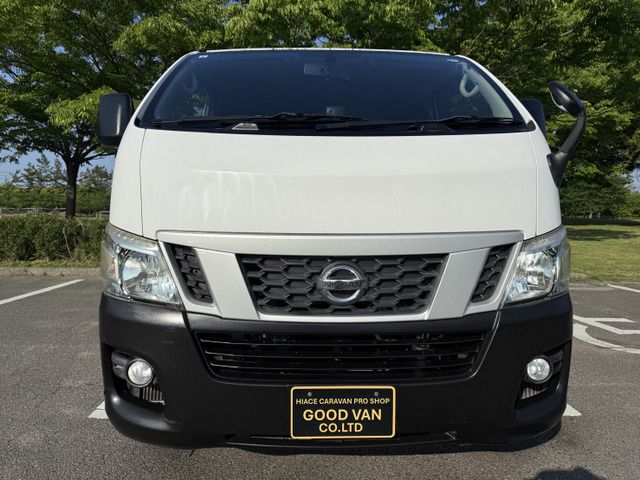 NV350 CARAVAN 4WD