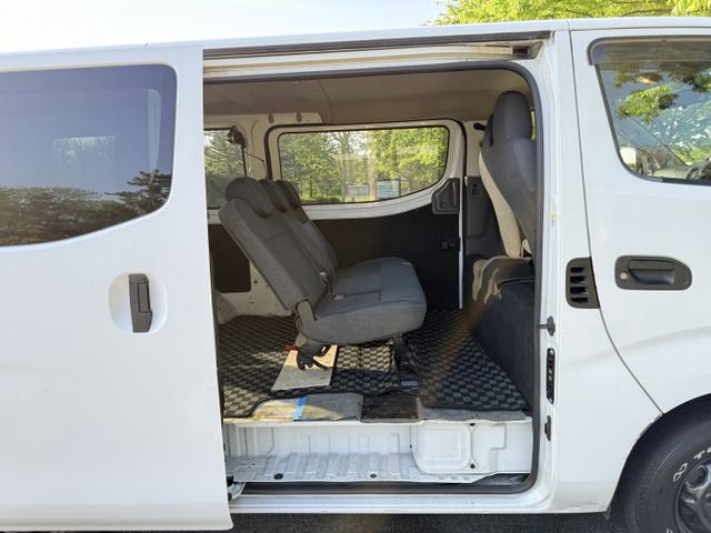 NV350 CARAVAN 4WD