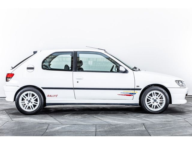 PEUGEOT 306 hatchback