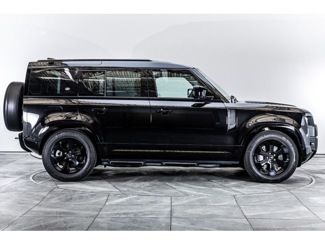 ROVER DEFENDER