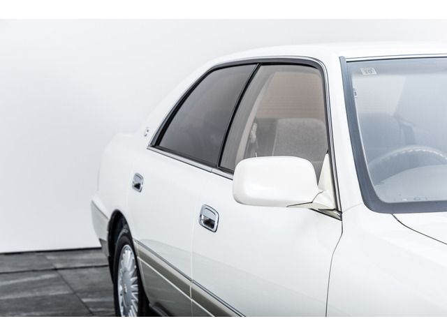 CROWN hardtop