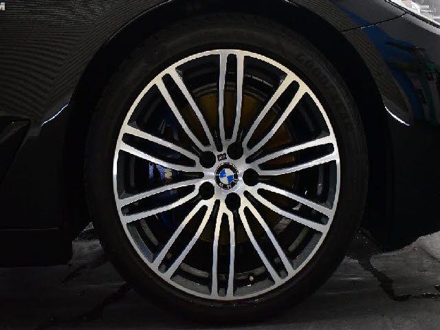 BMW 5 Series sedan