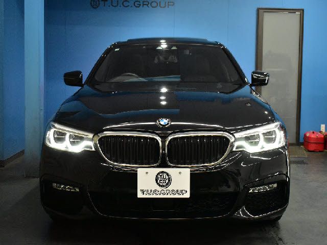 BMW 5 Series sedan