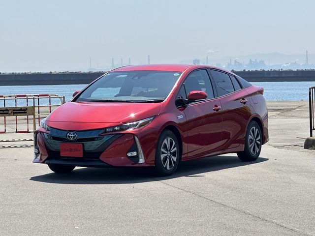 PRIUS PHV