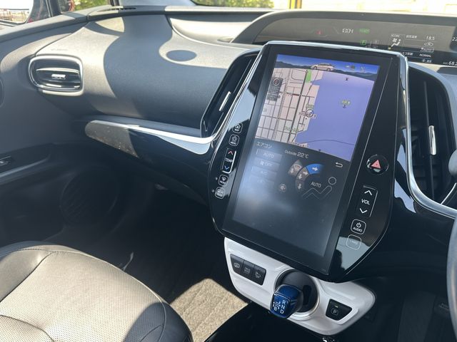 PRIUS PHV