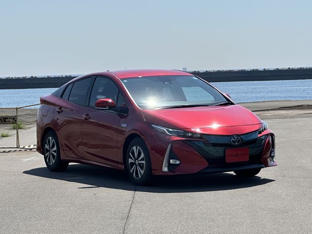 PRIUS PHV