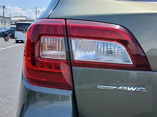 LEGACY OUTBACK
