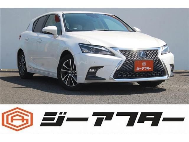 LEXUS CT200h