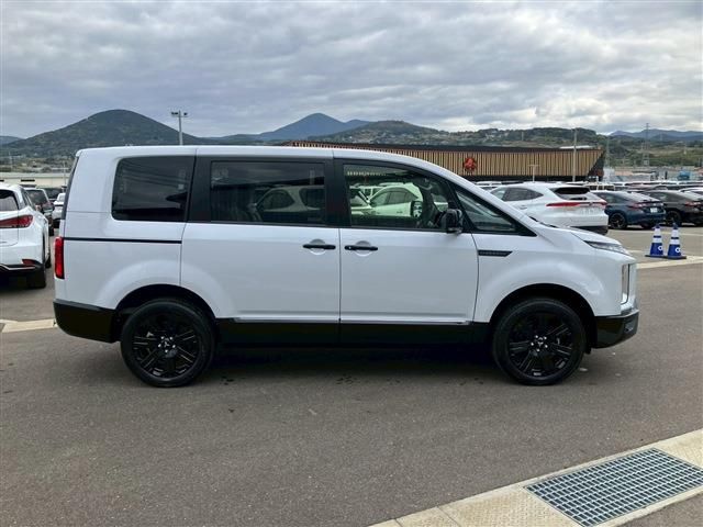 DELICA D:5 4WD