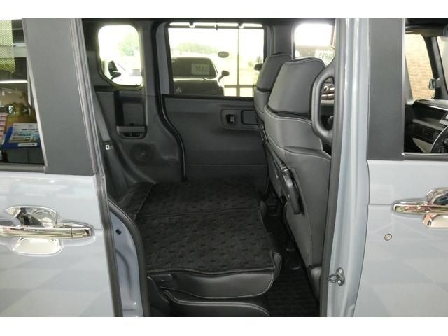 N-BOX CUSTOM 4WD