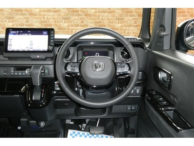 N-BOX CUSTOM 4WD