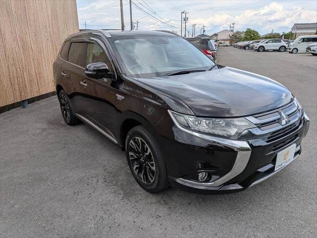 OUTLANDER PHEV