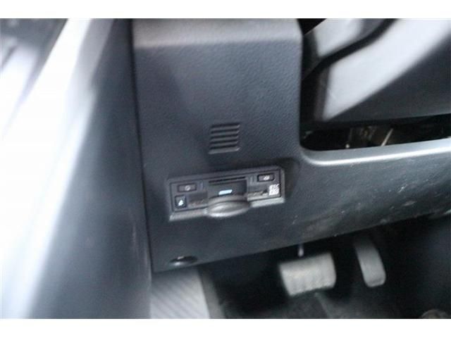 VOXY HYBRID 4WD