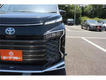 VOXY HYBRID 4WD