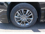 VOXY HYBRID 4WD