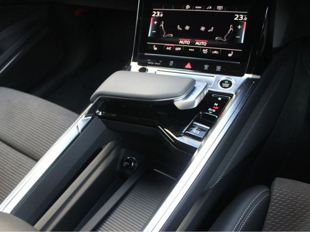 AUDI Q8 e-tron SPORTBACK