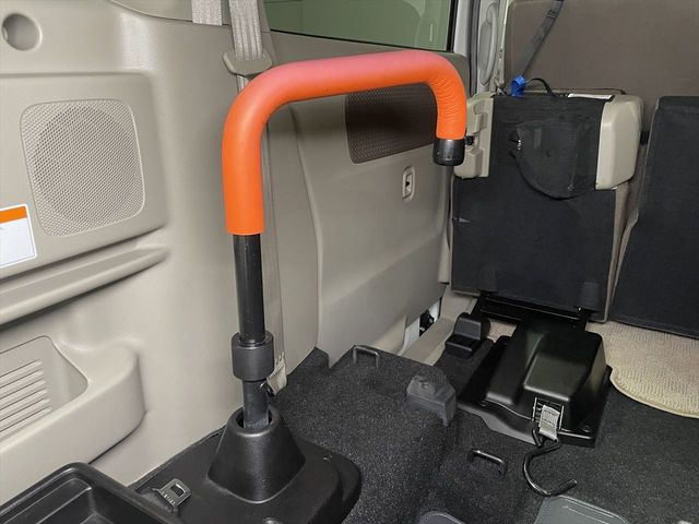 NV100 CLIPPER RIO