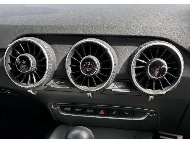 AUDI TT coupe