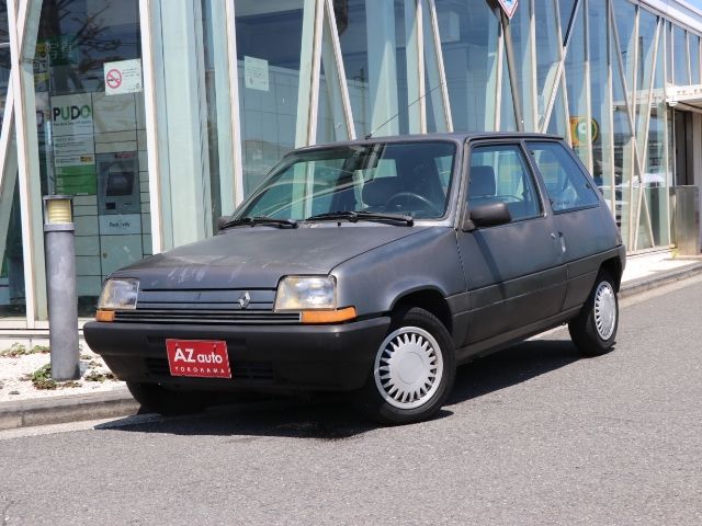 RENAULT CINQ(5)
