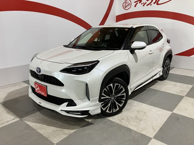 YARIS CROSS HYBRID