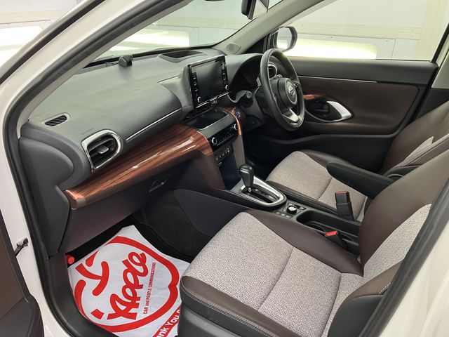 YARIS CROSS HYBRID