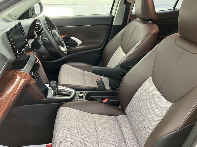 YARIS CROSS HYBRID