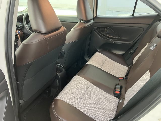 YARIS CROSS HYBRID