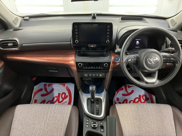 YARIS CROSS HYBRID