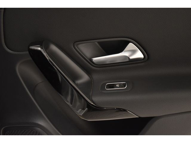 MERCEDES BENZ A-class