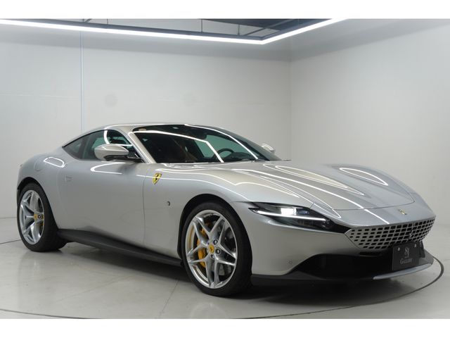 FERRARI Roma