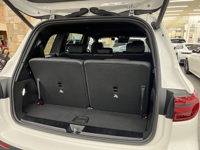MERCEDES BENZ GLB