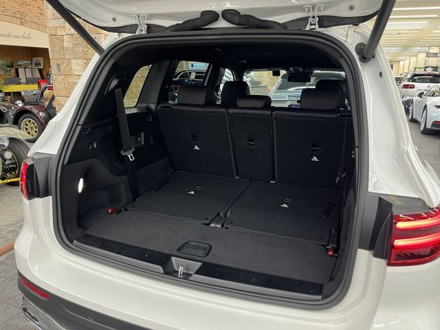 MERCEDES BENZ GLB