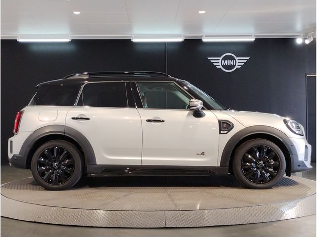 MINI COOPER SD CROSSOVER