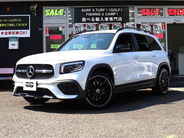 MERCEDES BENZ GLB