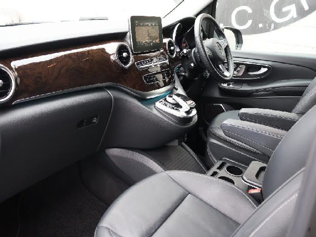 MERCEDES BENZ V-Class