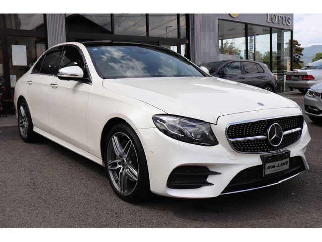 MERCEDES BENZ E class sedan