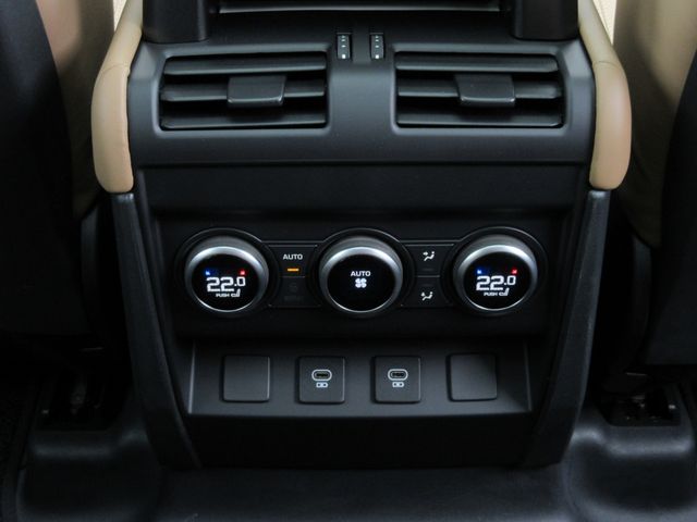 ROVER DEFENDER