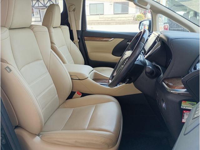 ALPHARD hybrid 4WD