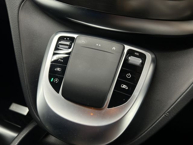 MERCEDES BENZ V-Class