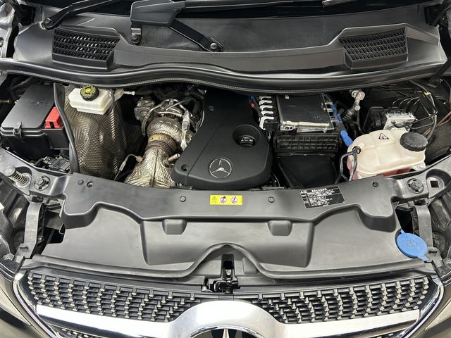 MERCEDES BENZ V-Class