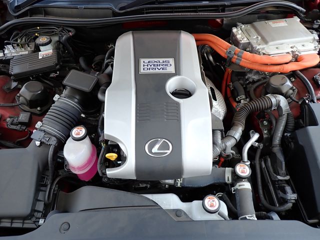 LEXUS IS300h