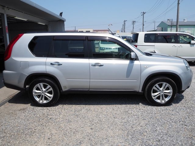 X-TRAIL 4WD