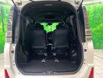 VOXY HYBRID