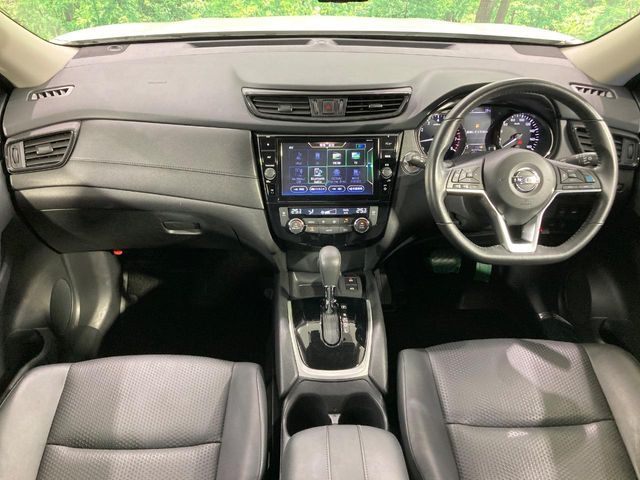 X-TRAIL 2WD