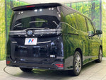 VOXY HYBRID