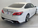 CROWN sedan hybrid